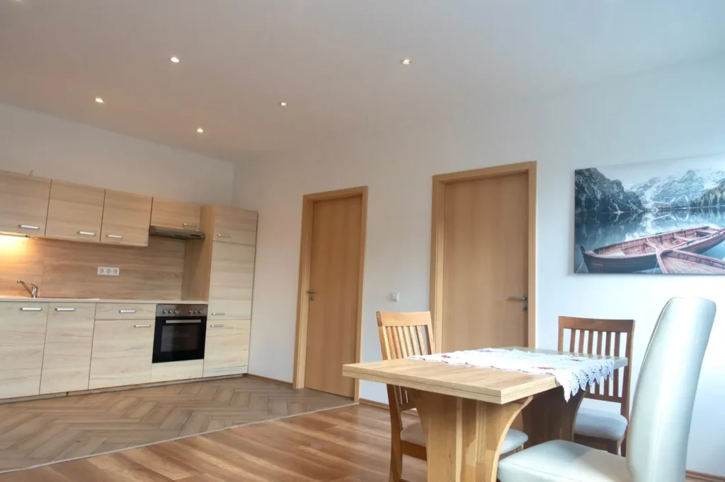 Apartment_4_8