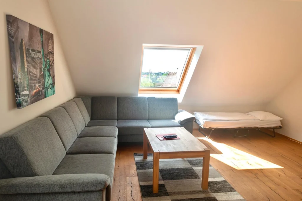 Hössl_Apartment_1_3